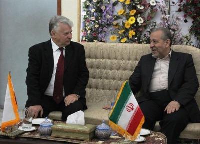 رئیس مجلس سنای لهستان برای توسعه مبادلات گردشگری به اصفهان سفرکرد