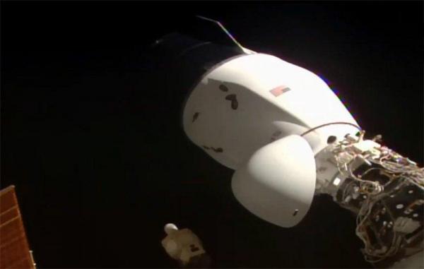 کپسول باری اسپیسایکس محموله خود را به ایستگاه فضایی بینالمللی رساند